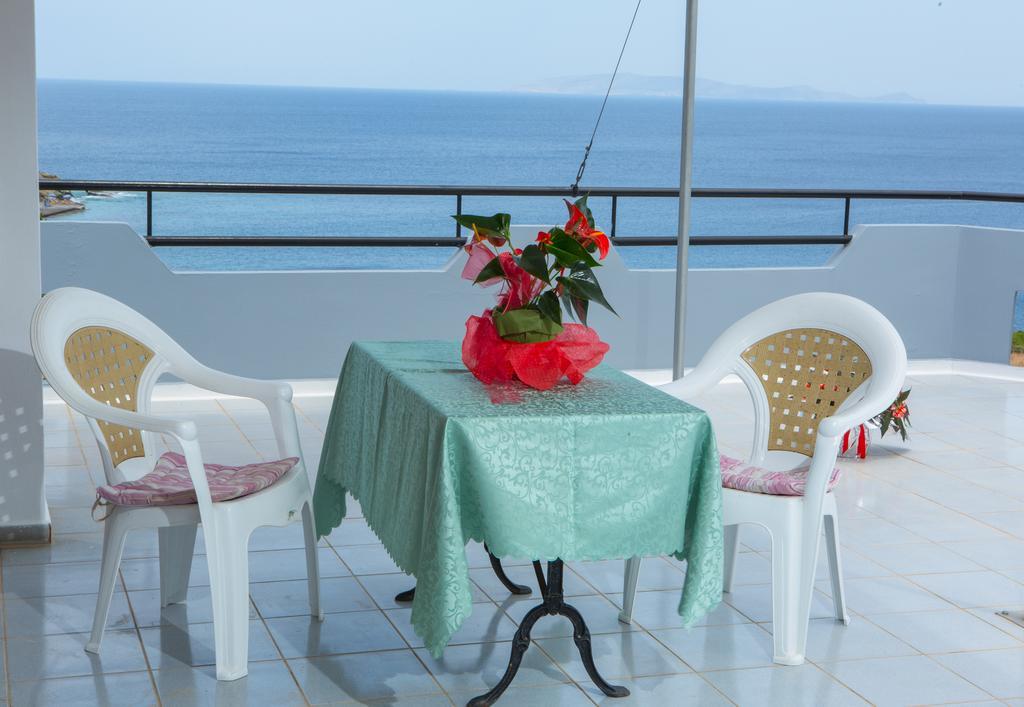 Evita Bay Agia Pelagia Heraklion Exterior foto